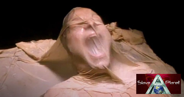 FIRE IN THE SKY Movie Film Travis Walton Story FIRE IN THE SKY Movie Film Travis Walton Story